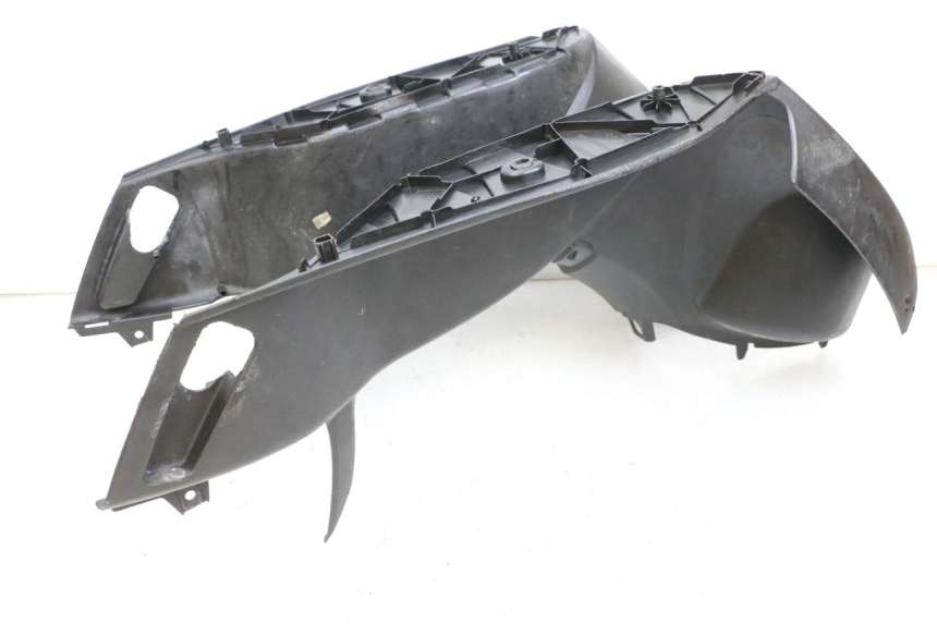 photo de STOPIEŃ PODNÓŻEK PEUGEOT LUDIX 50 (2005 - 2007) - Inny kąt widzenia