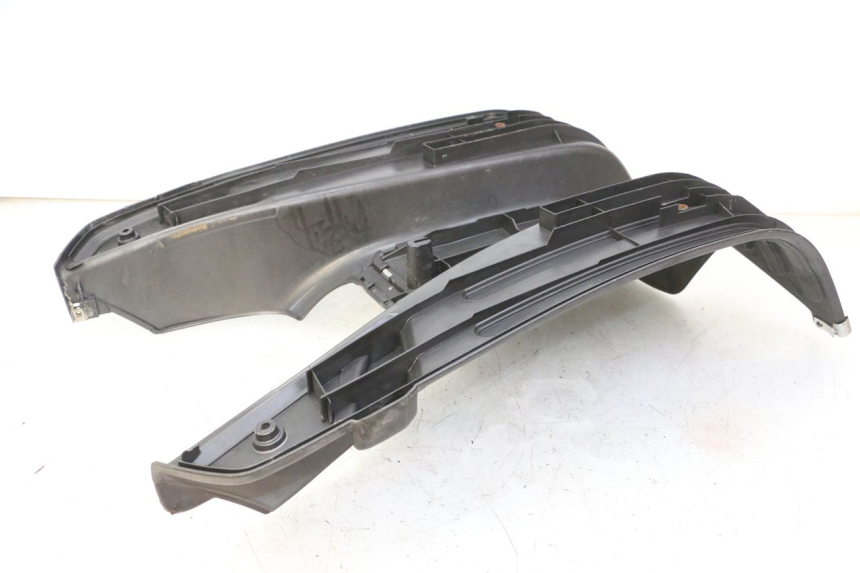 photo de STOPIEŃ PODNÓŻEK PIAGGIO LXV 4T 50 (2009 - 2013) - Szczegół części