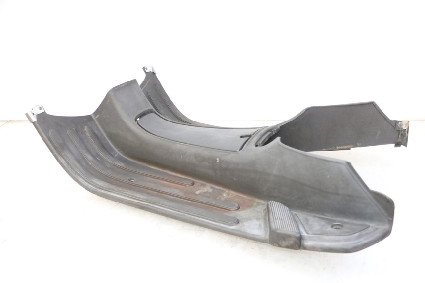 photo de STOPIEŃ PODNÓŻEK PIAGGIO LXV 4T 50 (2009 - 2013) - Oznaczenia i referencje