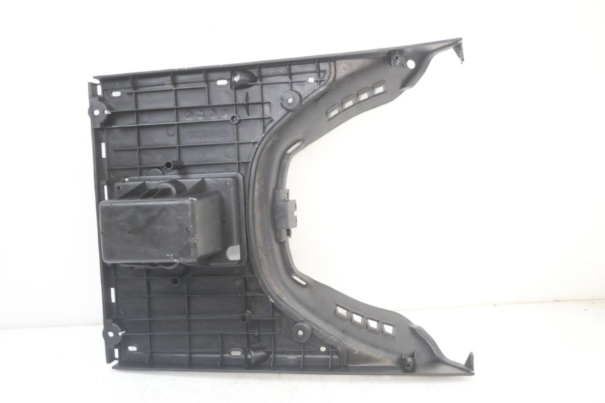 photo de STOPIEŃ PODNÓŻEK MASH LEGEND'R 4T 50 (2021 - 2025) - Zbliżenie techniczne