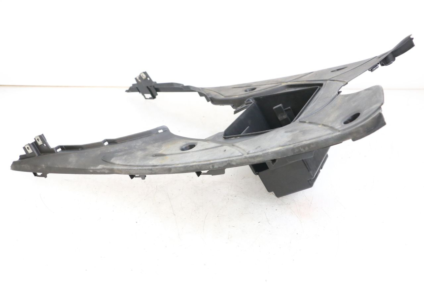 photo de STOPIEŃ PODNÓŻEK SYM MIO 50 (2005 - 2010) - Stan powierzchni