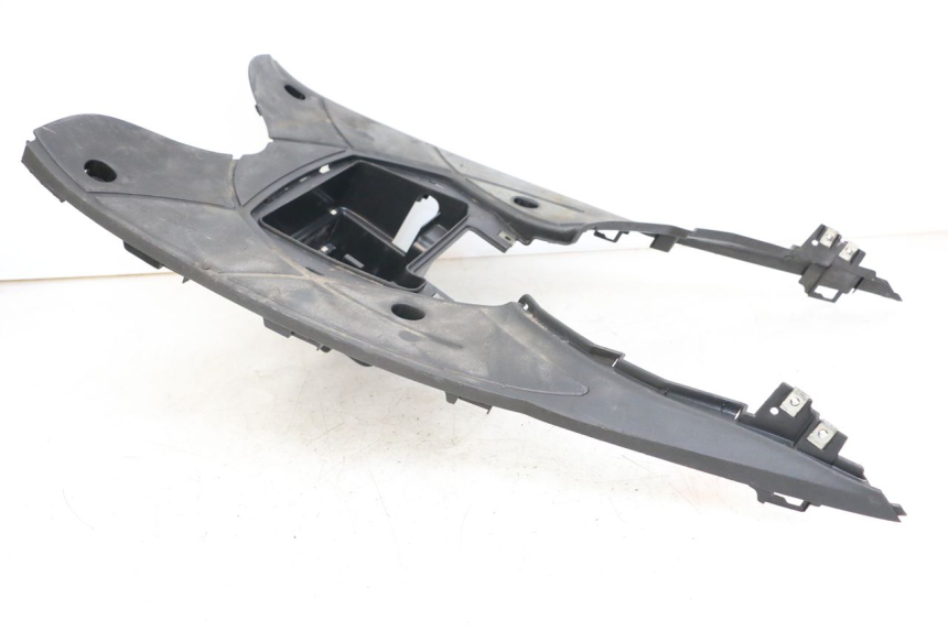 photo de STOPIEŃ PODNÓŻEK SYM MIO 50 (2005 - 2010) - Oznaczenia i referencje