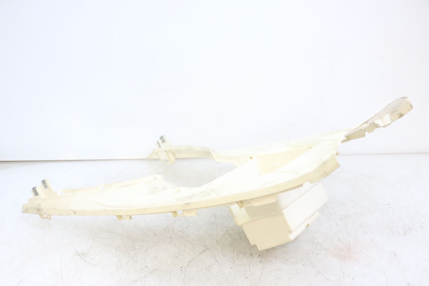 photo de STOPIEŃ PODNÓŻEK SYM MIO 50 (2011 - 2017) - Zbliżenie techniczne