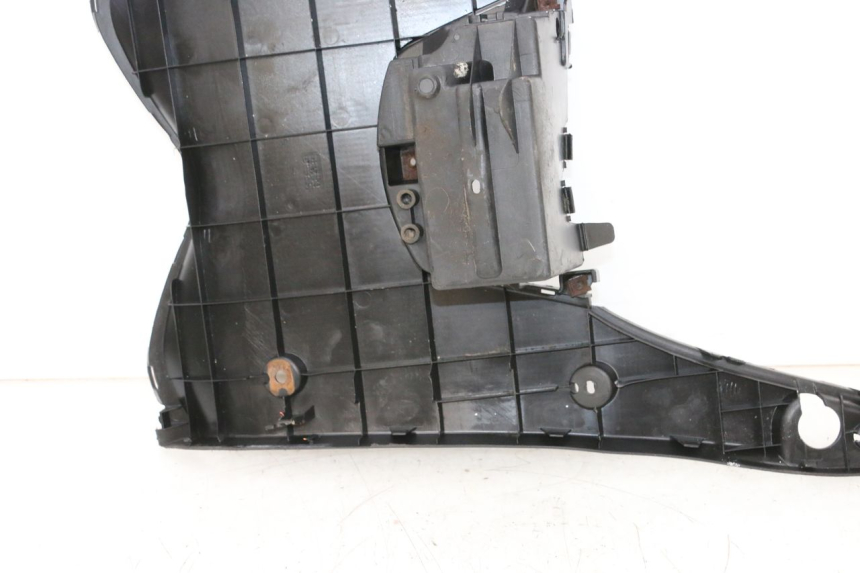 photo de STOPIEŃ PODNÓŻEK YAMAHA NEOS NEO'S 4T 50 (2008 - 2016) - Zbliżenie komponentów