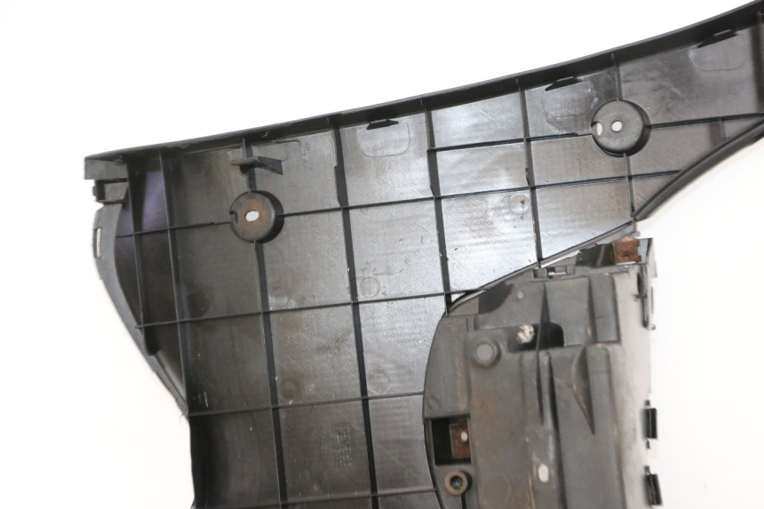 photo de STOPIEŃ PODNÓŻEK YAMAHA NEOS NEO'S 4T 50 (2008 - 2016) - Widok z bliska