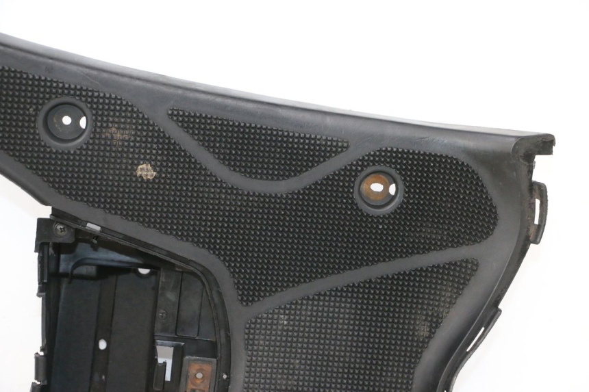 photo de STOPIEŃ PODNÓŻEK YAMAHA NEOS NEO'S 4T 50 (2008 - 2016) - Stan powierzchni