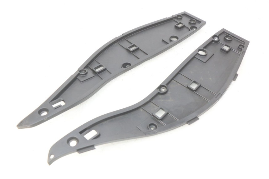 photo de STOPIEŃ PODNÓŻEK GILERA NEXUS 125 (2009 - 2013) - Widok główny