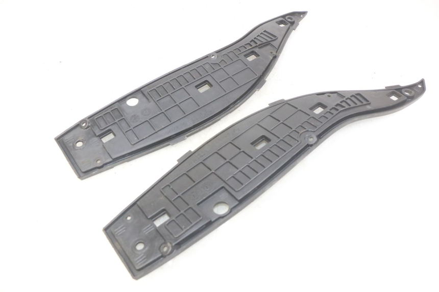 photo de STOPIEŃ PODNÓŻEK GILERA NEXUS 125 (2007 - 2009) - Szczegół części