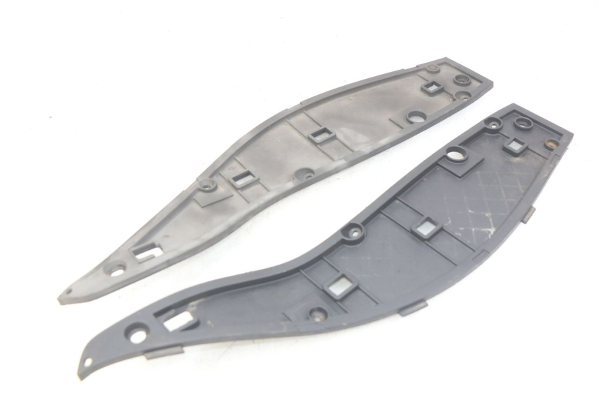 photo de STOPIEŃ PODNÓŻEK GILERA NEXUS 125 (2007 - 2009) - Zoom stanu zużycia