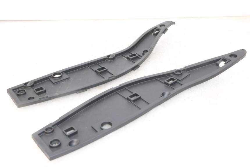 photo de STOPIEŃ PODNÓŻEK GILERA NEXUS 125 (2009 - 2013) - Inny kąt widzenia