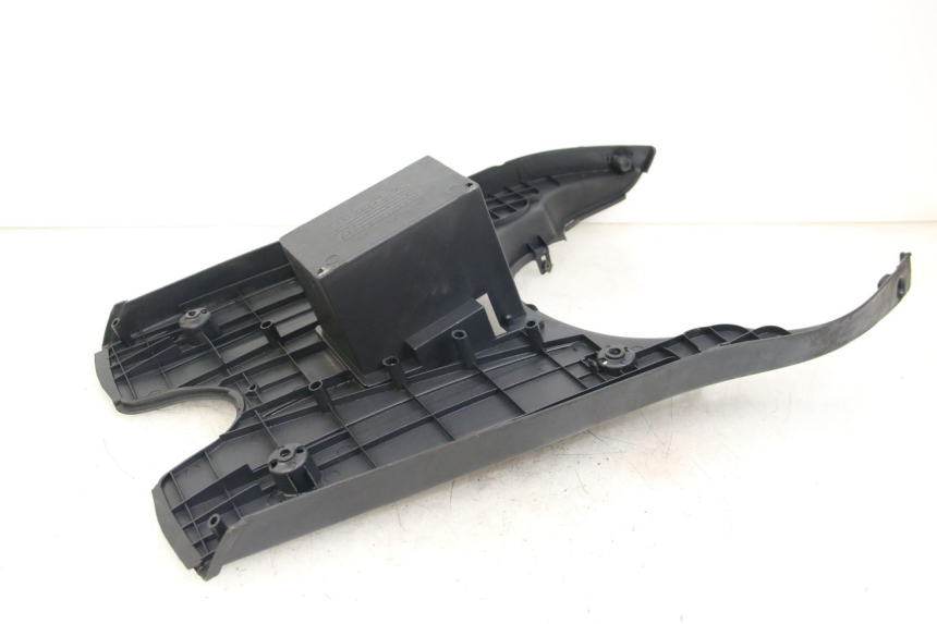 photo de STOPIEŃ PODNÓŻEK JM MOTORS OLDIES 4T 50 (2010 - 2020) - Inny kąt widzenia