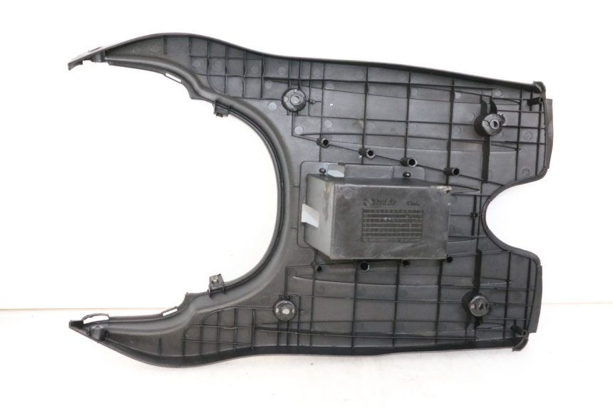 photo de STOPIEŃ PODNÓŻEK JM MOTORS OLDIES 4T 50 (2010 - 2020) - Zbliżenie techniczne