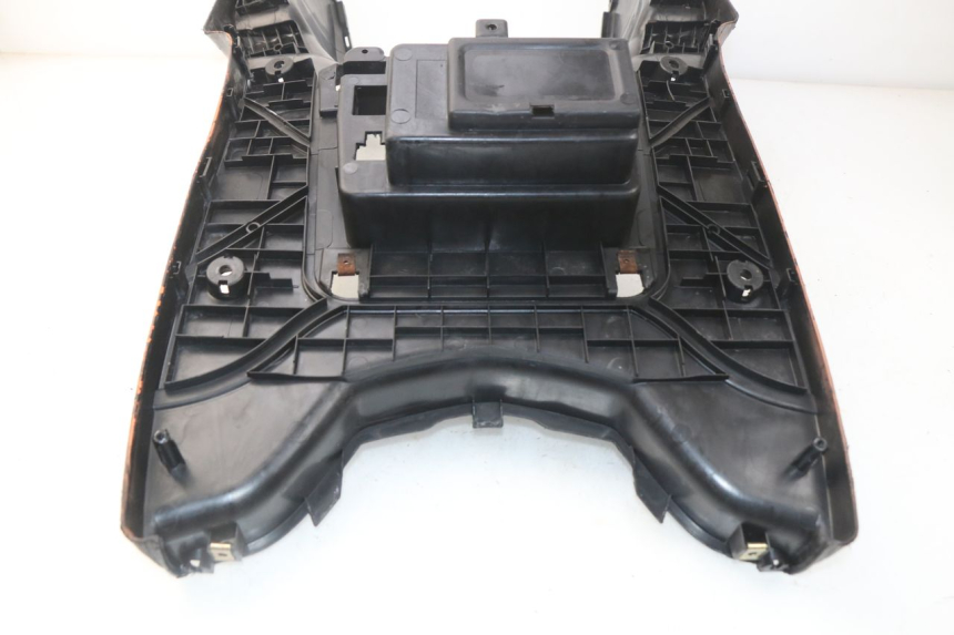 photo de STOPIEŃ PODNÓŻEK SYM ORBIT 2 4T 50 (2008 - 2017) - Zoom stanu zużycia