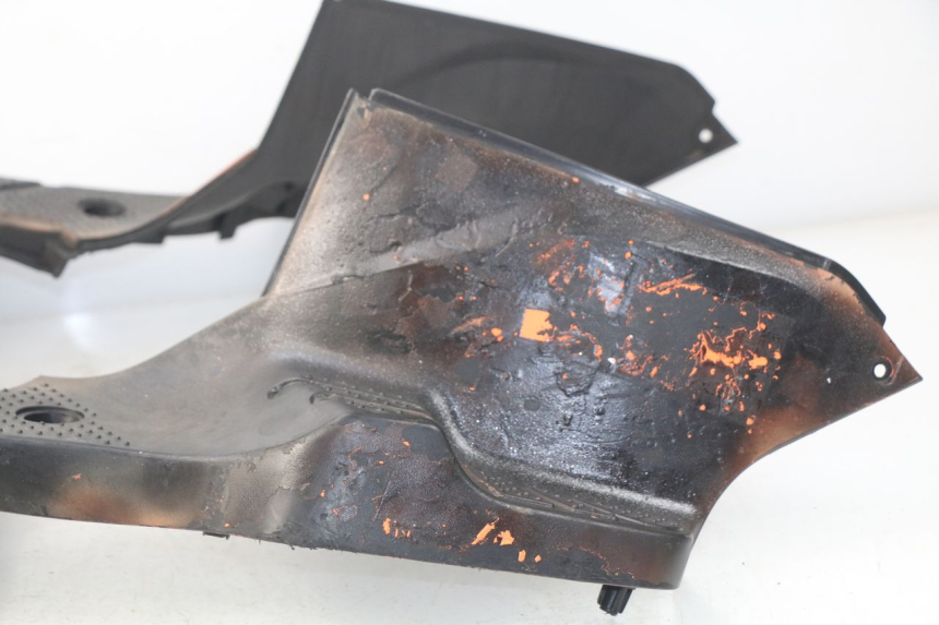 photo de STOPIEŃ PODNÓŻEK SYM ORBIT 2 4T 50 (2008 - 2017) - Punkty mocowania