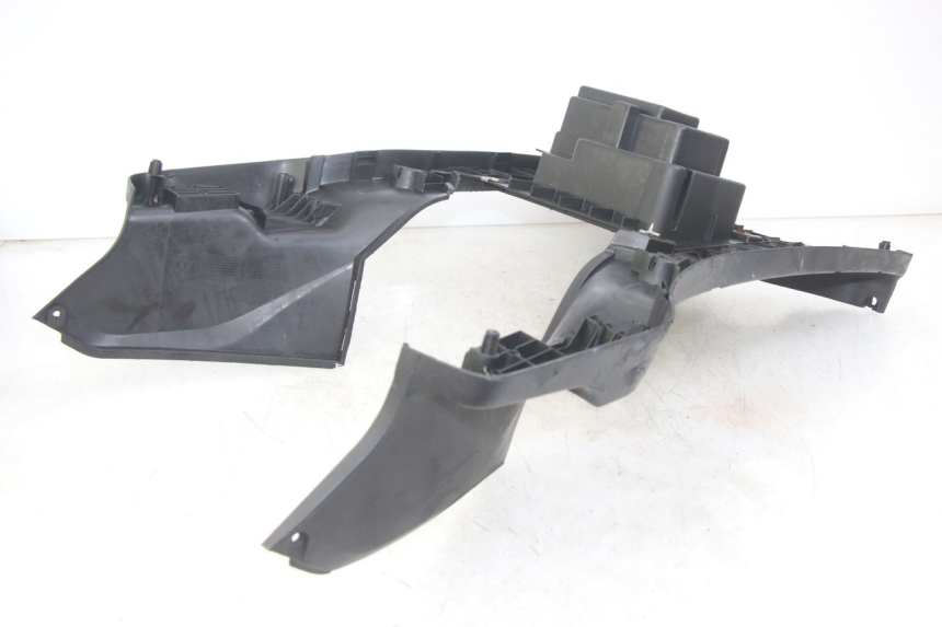 photo de STOPIEŃ PODNÓŻEK SYM ORBIT 2 4T 50 (2018 - 2022) - Zbliżenie techniczne