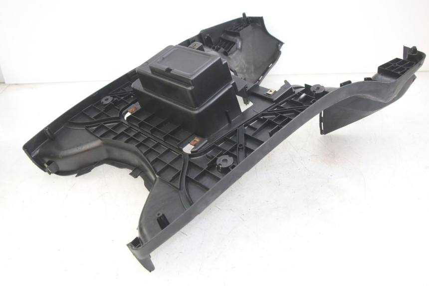 photo de STOPIEŃ PODNÓŻEK SYM ORBIT 2 4T 50 (2018 - 2022) - Punkty mocowania