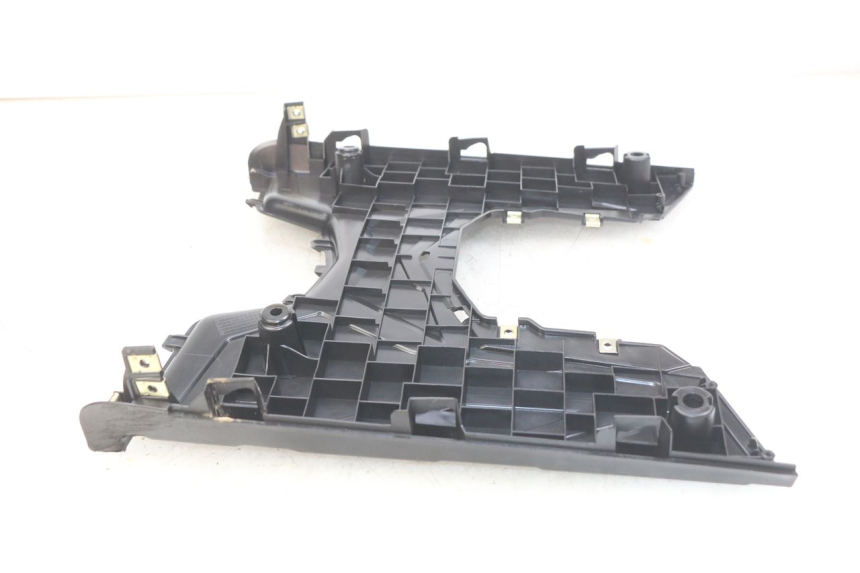 photo de STOPIEŃ PODNÓŻEK SYM ORBIT III 3 4T 50 (2021 - 2025) - Punkty mocowania