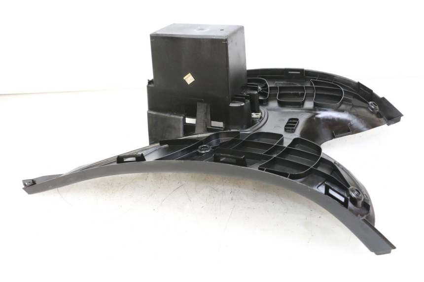 photo de STOPIEŃ PODNÓŻEK PEUGEOT ELYSTAR 50 (2002 - 2014) - Zoom stanu zużycia