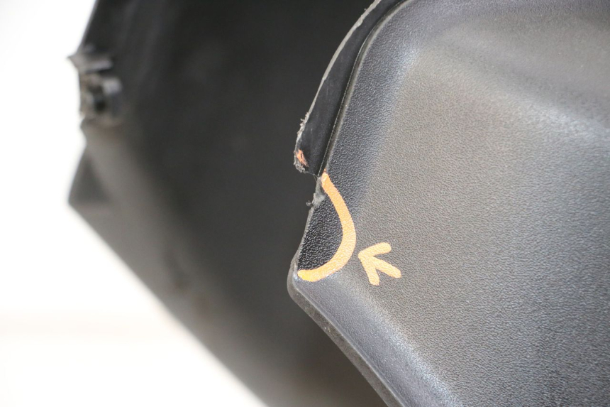 photo de STOPIEŃ PODNÓŻEK PEUGEOT LUDIX 50 (2008 - 2017) - Stan powierzchni