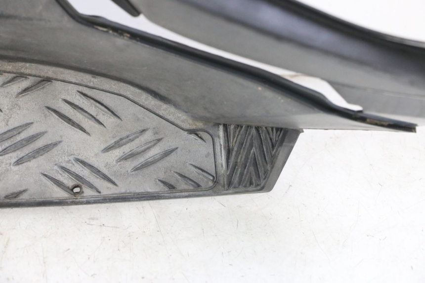 photo de STOPIEŃ PODNÓŻEK PEUGEOT SPEEDFIGHT 3 LC 2T 50 (2009 - 2015) - Kontrola wizualna