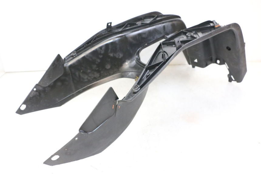 photo de STOPIEŃ PODNÓŻEK PEUGEOT TKR TREKKER FURIOUS 50 (2005 - 2014) - Zbliżenie techniczne