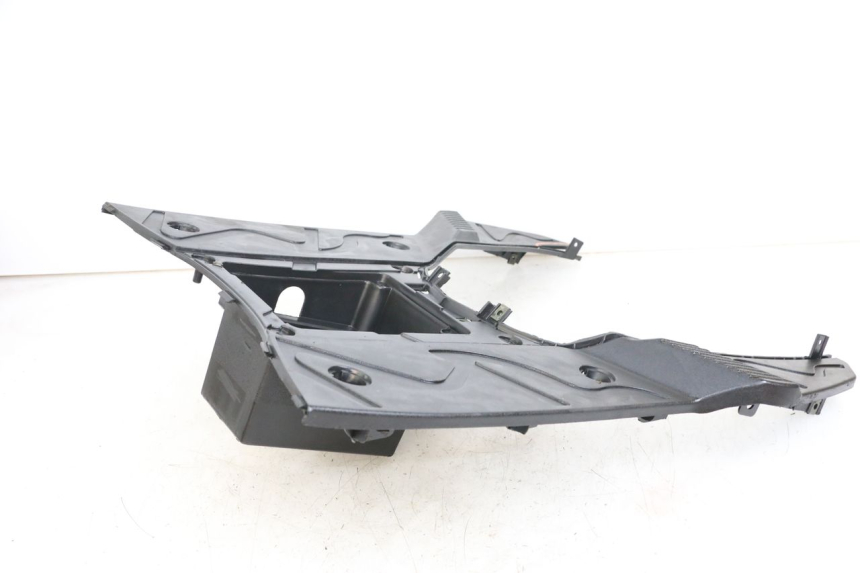 photo de STOPIEŃ PODNÓŻEK EUROCKA R8 4T 50 (2013 - 2022) - Punkty mocowania