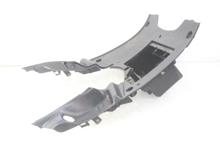 photo de STOPIEŃ PODNÓŻEK TNT MOTOR ROMA 10' 4T 50 (2019 - 2022) - Inny kąt widzenia