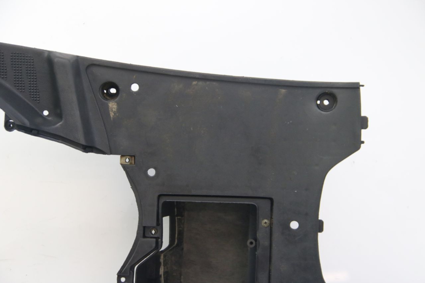 photo de STOPIEŃ PODNÓŻEK TNT MOTOR ROMA 10' 4T 50 (2019 - 2022) - Inny kąt widzenia