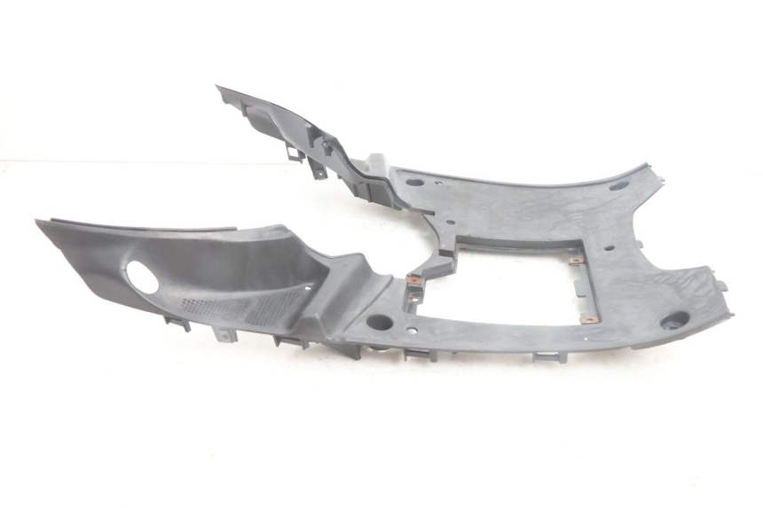 photo de STOPIEŃ PODNÓŻEK TNT MOTOR ROMA 10' 4T 50 (2007 - 2018) - Zbliżenie techniczne