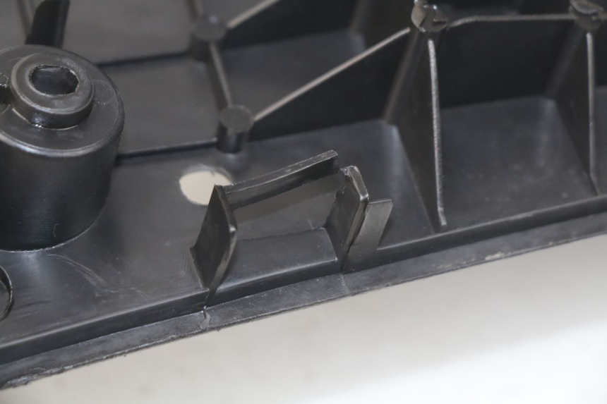 photo de STOPIEŃ PODNÓŻEK TNT MOTOR ROMA 12' 2T 50 (2007 - 2018) - Szczegół części