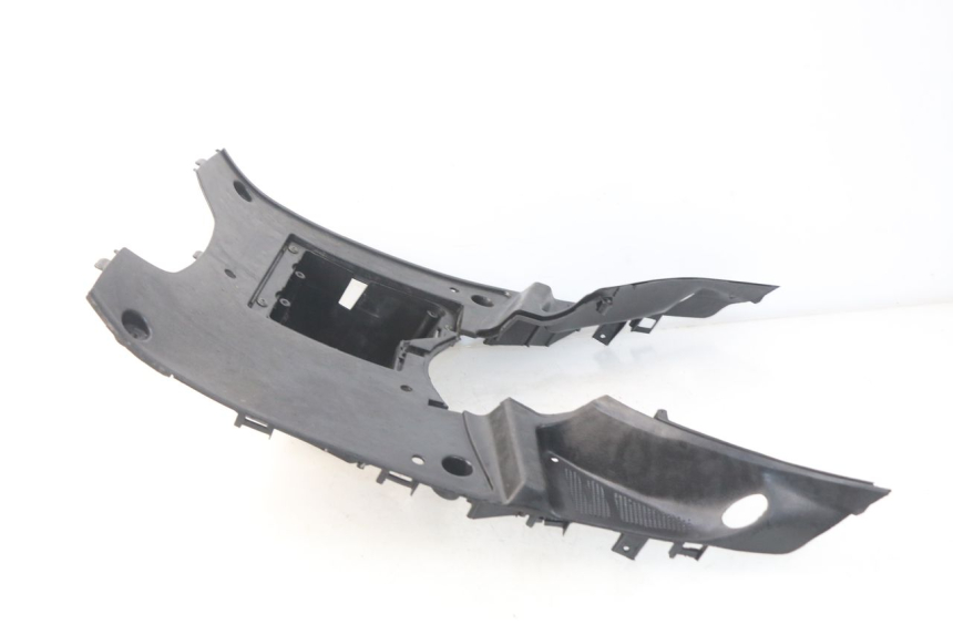 photo de STOPIEŃ PODNÓŻEK TNT MOTOR ROMA 12' 2T 50 (2007 - 2018) - Punkty mocowania