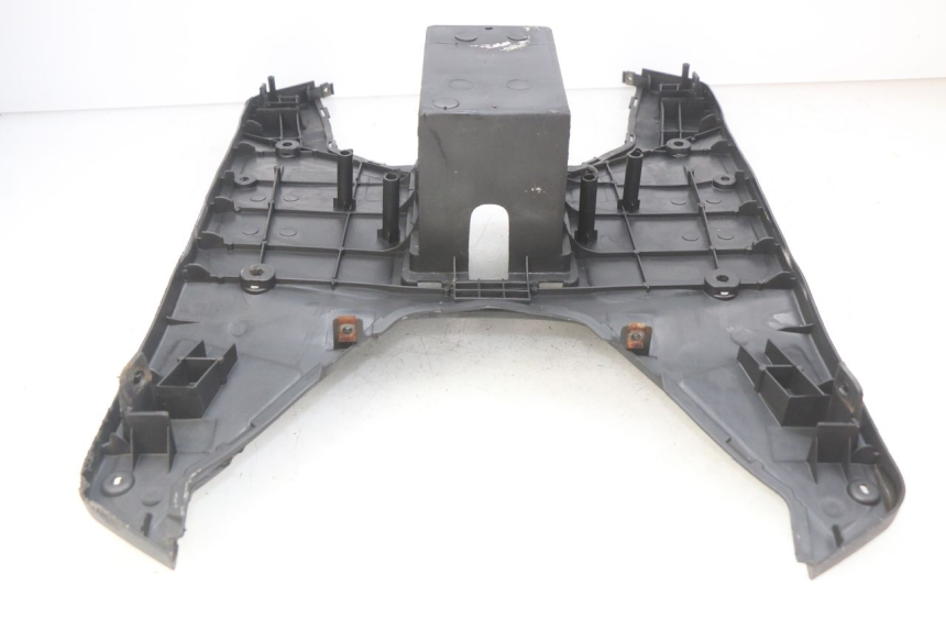 photo de STOPIEŃ PODNÓŻEK KEEWAY RY6 2T 50 (2011 - 2019) - Inny kąt widzenia