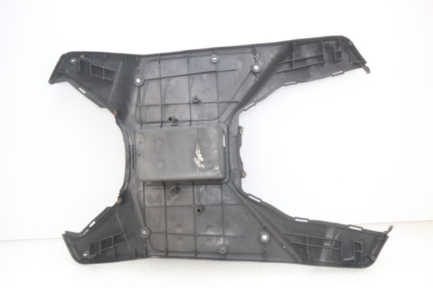 photo de STOPIEŃ PODNÓŻEK KEEWAY RY6 2T 50 (2011 - 2019) - Punkty mocowania