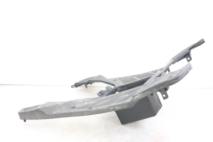 photo de STOPIEŃ PODNÓŻEK KEEWAY RY6 2T 50 (2011 - 2019) - Punkty mocowania