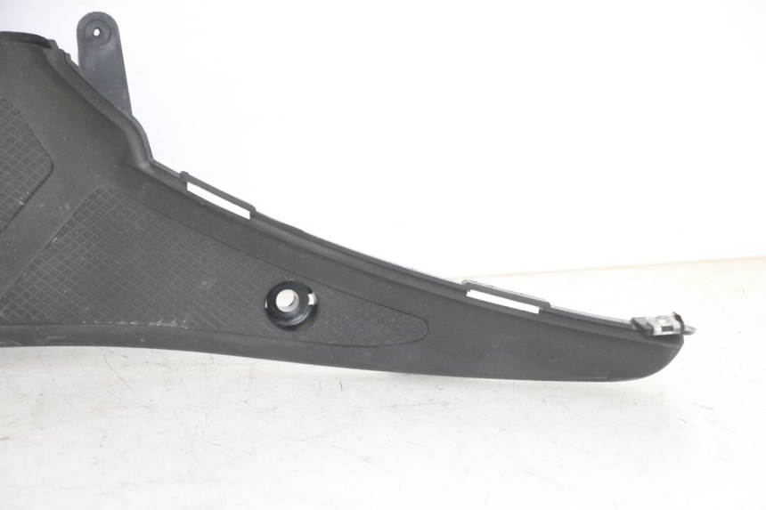 photo de STOPIEŃ PODNÓŻEK DAELIM S1 125 (2007 - 2016) - Widok z bliska