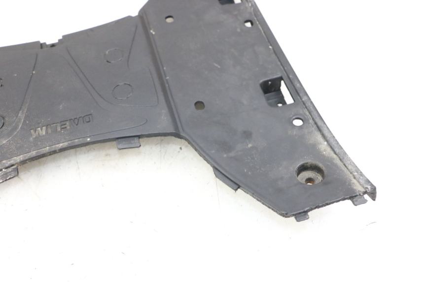 photo de STOPIEŃ PODNÓŻEK DAELIM S3 125 (2010 - 2017) - Szczegóły charakterystyczne