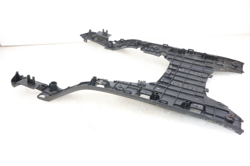 photo de STOPIEŃ PODNÓŻEK DAELIM S3 125 (2010 - 2017) - Punkty mocowania