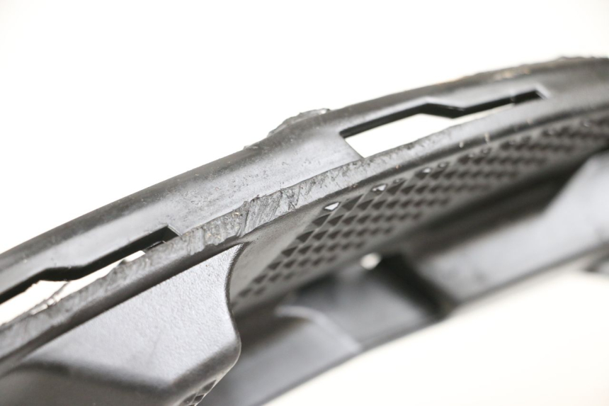 photo de STOPIEŃ PODNÓŻEK JM MOTORS SANTANA 50 (2014 - 2023) - Zoom stanu zużycia