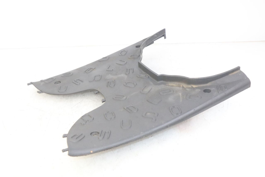 photo de STOPIEŃ PODNÓŻEK APRILIA SCARABEO 100 (2003 - 2012) - Zbliżenie techniczne