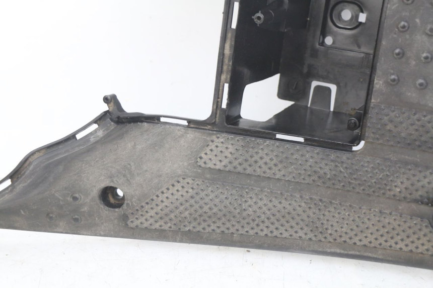 photo de STOPIEŃ PODNÓŻEK KYMCO SENTO 100 (2008 - 2013) - Stan powierzchni