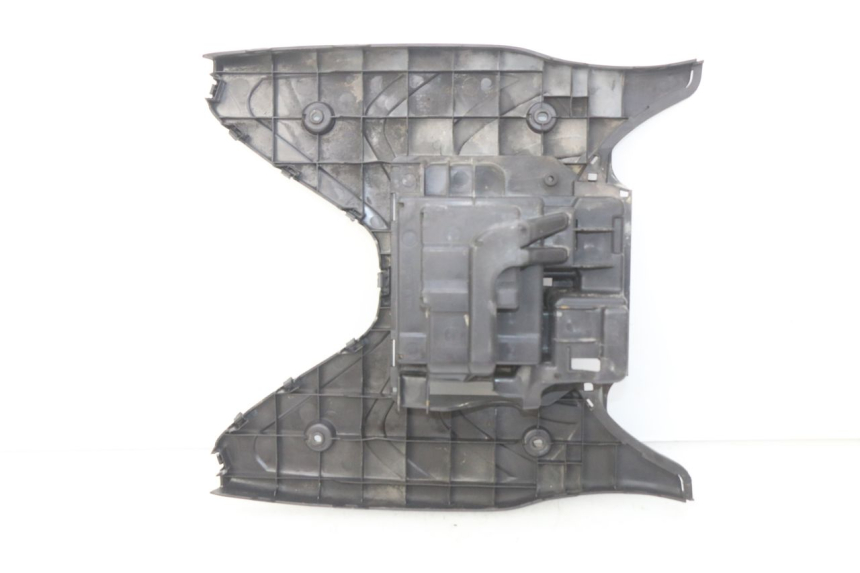 photo de STOPIEŃ PODNÓŻEK SUZUKI SIXTEEN 125 (2008 - 2010) - Zoom stanu zużycia