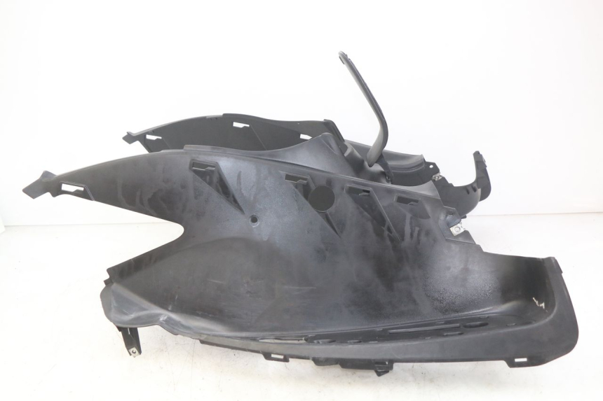 photo de STOPIEŃ PODNÓŻEK MBK SKYCRUISER 125 (2010 - 2013) - Oznaczenia i referencje