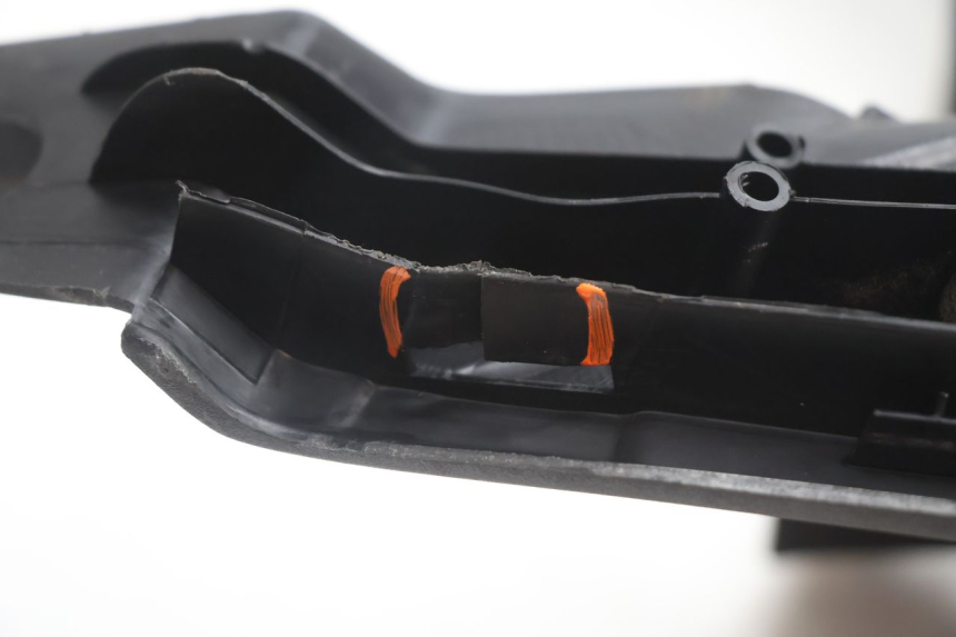 photo de STOPIEŃ PODNÓŻEK PEUGEOT SPEEDFIGHT 2 AC 50 (2000 - 2009) - Kontrola wizualna