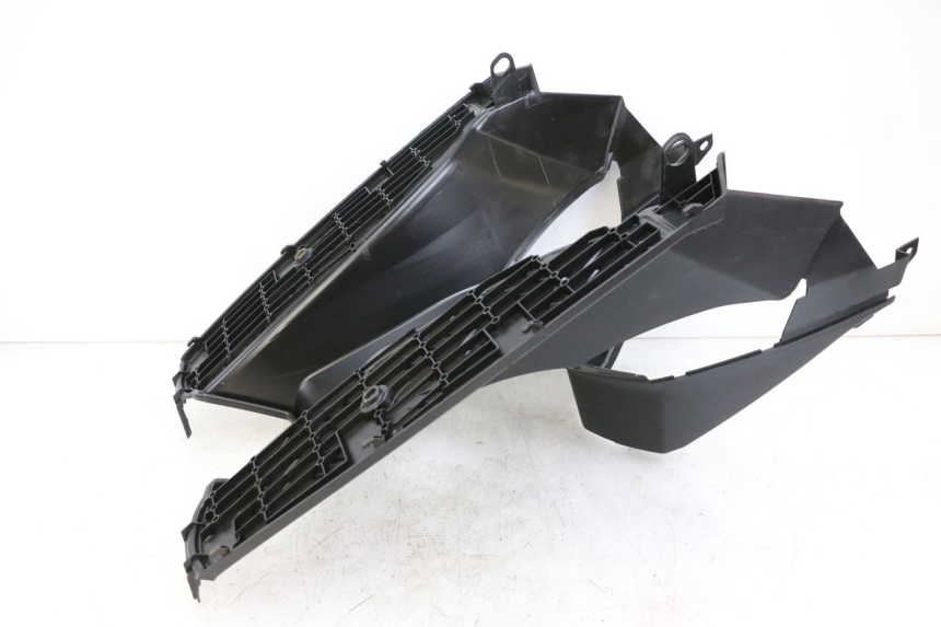 photo de STOPIEŃ PODNÓŻEK PEUGEOT SPEEDFIGHT 4 2T 50 (2015 - 2019) - Zbliżenie techniczne