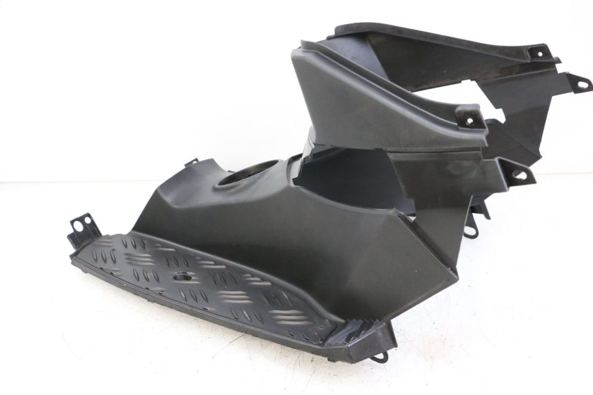 photo de STOPIEŃ PODNÓŻEK PEUGEOT SPEEDFIGHT 4 2T 50 (2015 - 2019) - Punkty mocowania