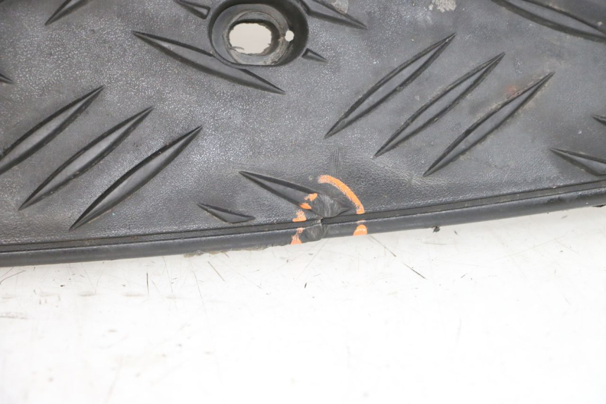 photo de STOPIEŃ PODNÓŻEK PEUGEOT SPEEDFIGHT 4 4T EFI 50 (2021 - 2025) - Widok główny