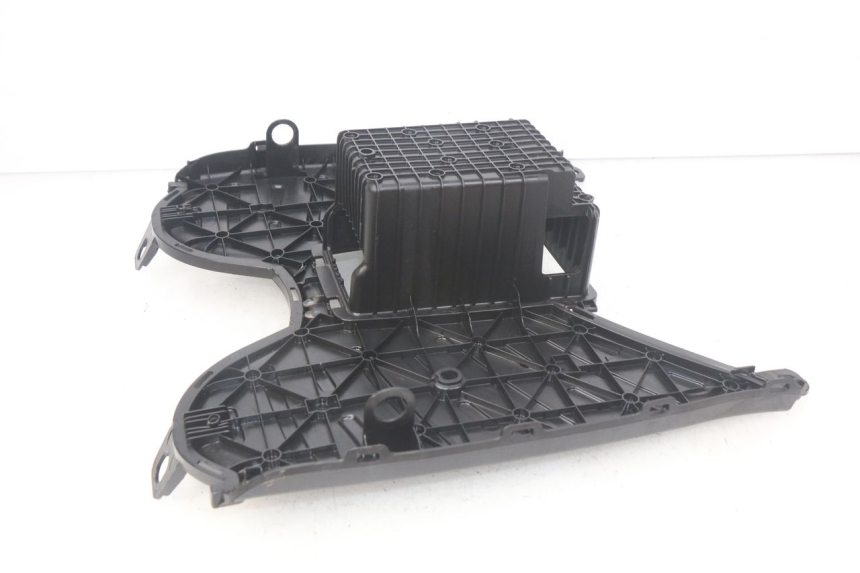 photo de STOPIEŃ PODNÓŻEK PEUGEOT STREETZONE 4T 50 (2018 - 2023) - Szczegół części