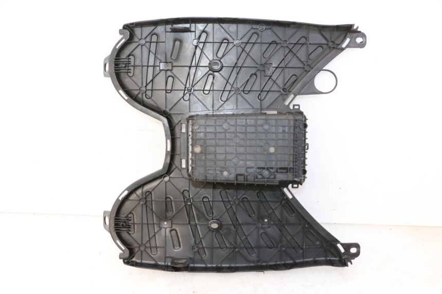 photo de STOPIEŃ PODNÓŻEK PEUGEOT STREETZONE I NAKED 2T 50 (2018 - 2020) - Szczegół części