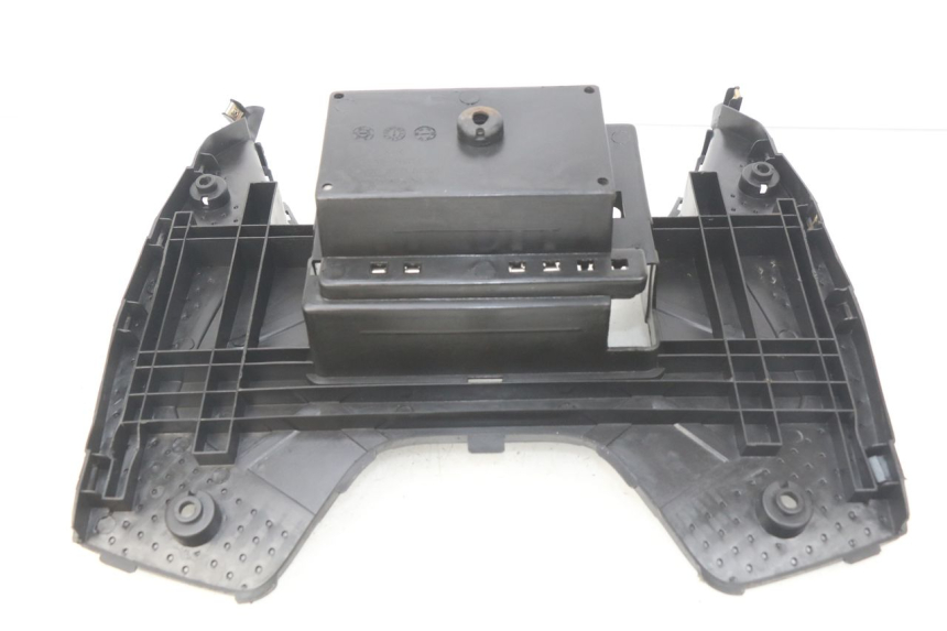 photo de STOPIEŃ PODNÓŻEK KYMCO SUPER 8 4T 50 (2018 - 2020) - Widok ogólny