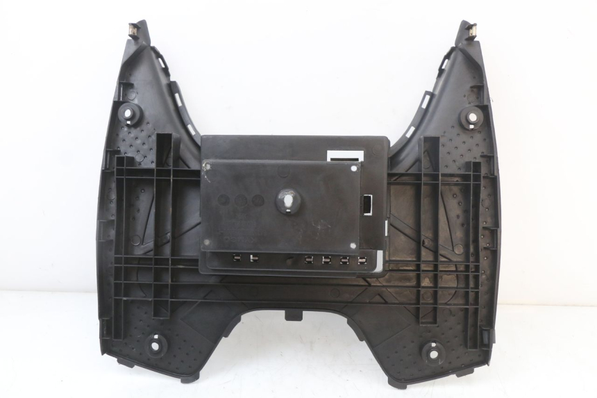 photo de STOPIEŃ PODNÓŻEK KYMCO SUPER 8 4T 50 (2018 - 2020) - Zbliżenie techniczne